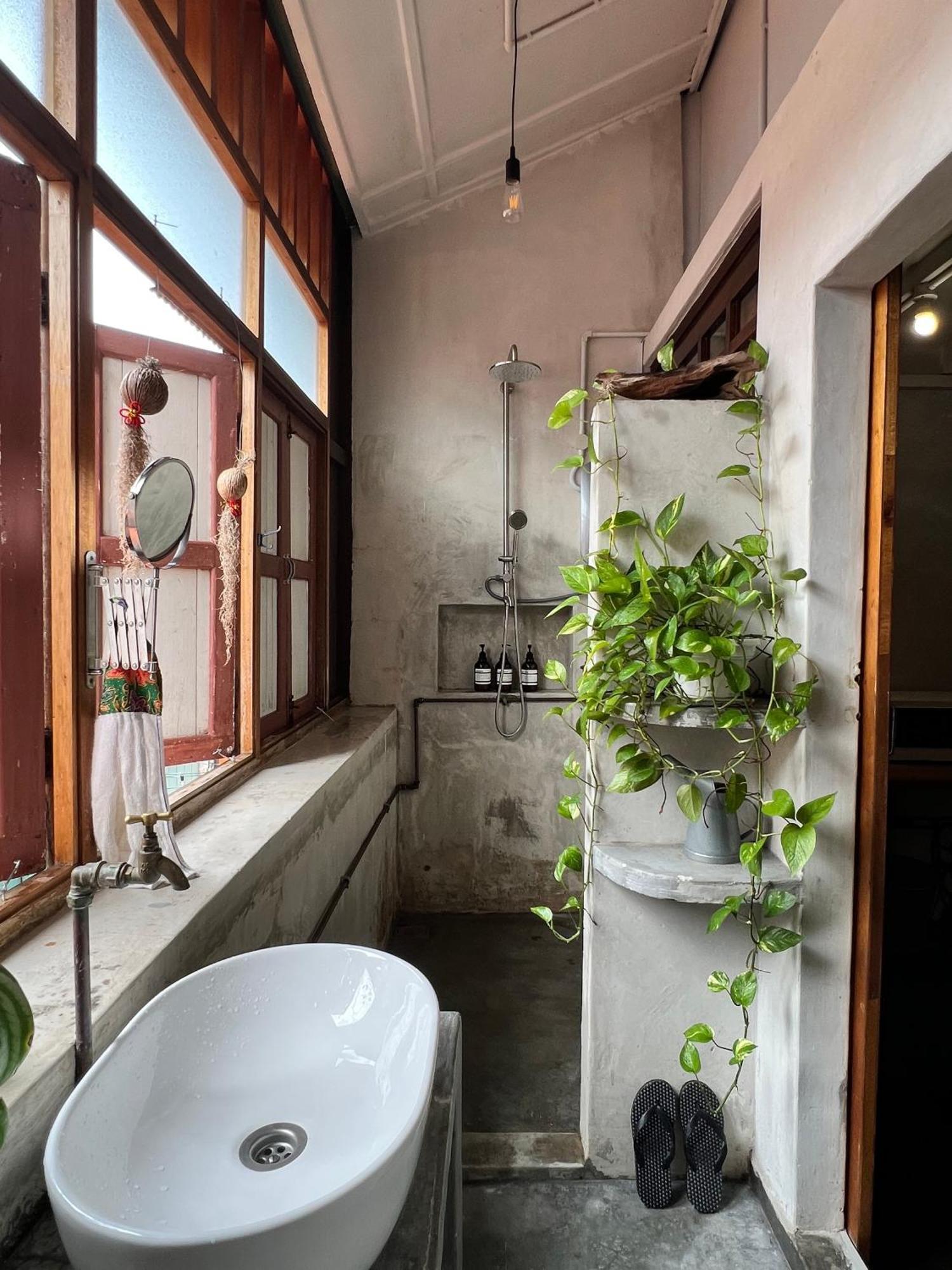 Leju 8 樂居 Loft Living With Open Air Bathroom Малакка Экстерьер фото