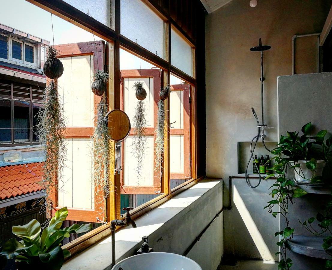 Leju 8 樂居 Loft Living With Open Air Bathroom Малакка Экстерьер фото